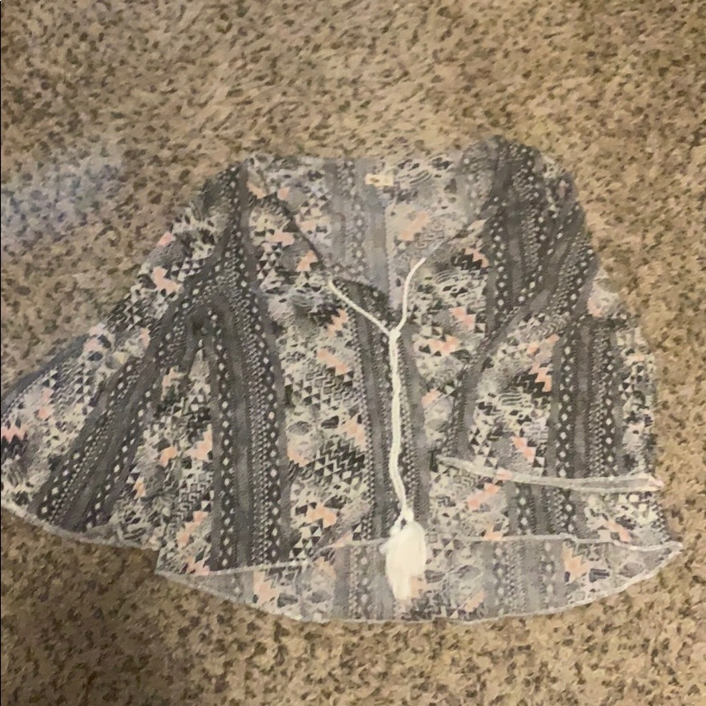 Cute Bell sleeve top